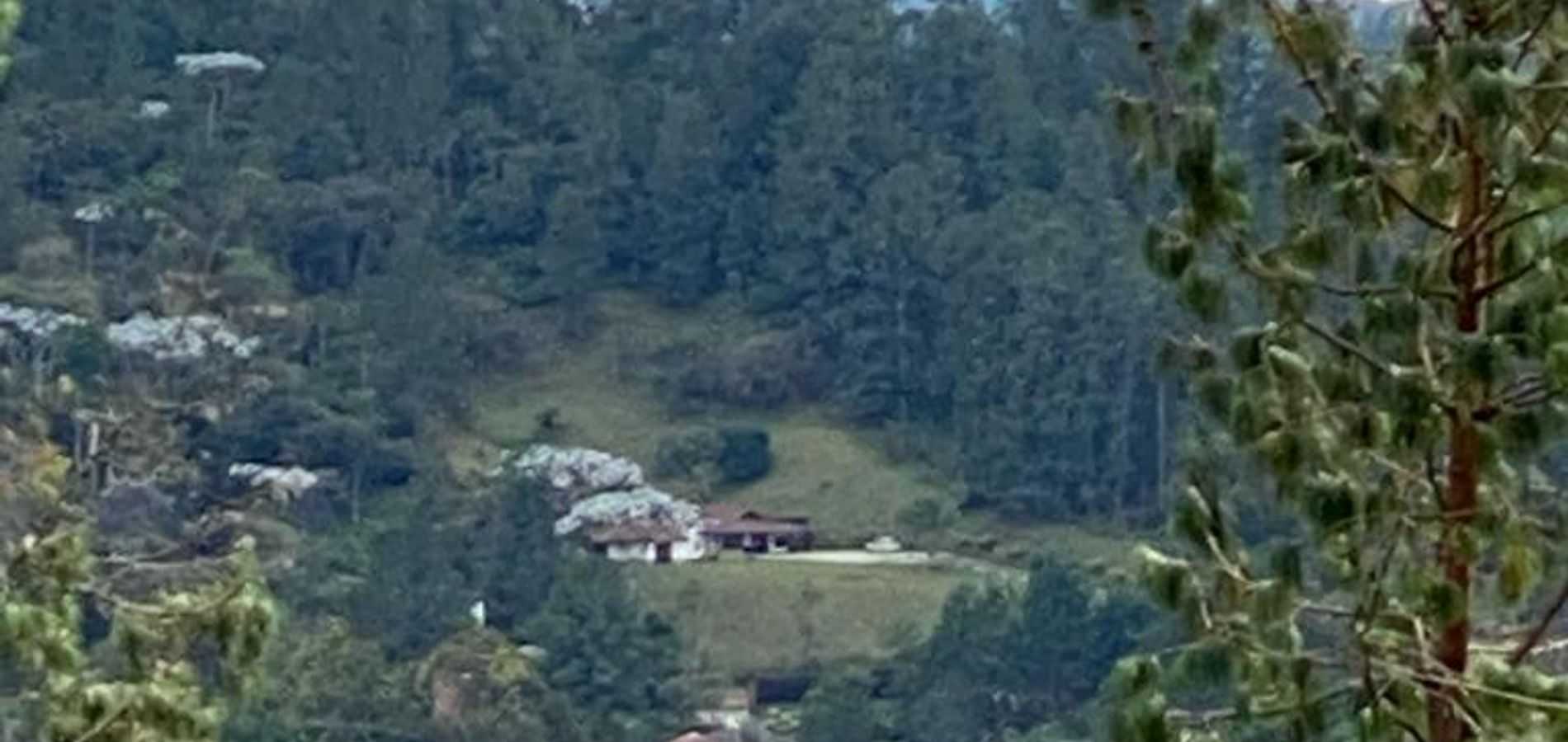 Km 3, vía Don Diego a La Ceja, Parcelación Raíces-0