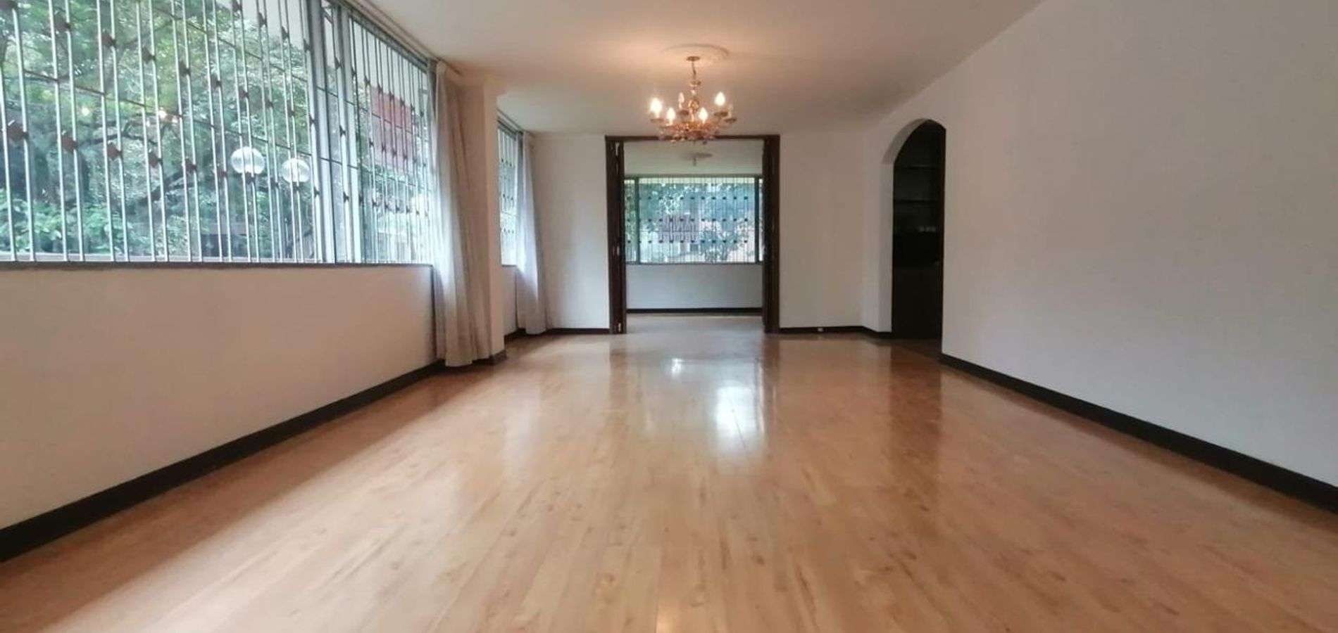 Apartamento en venta en Centro, Bogotá-3