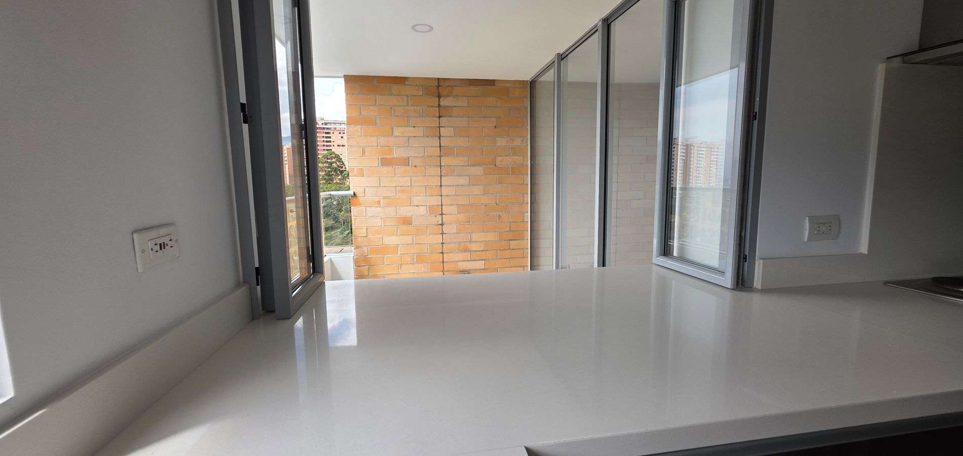 Apartamento en venta en Loma de las brujas 3 Habitaciones-1