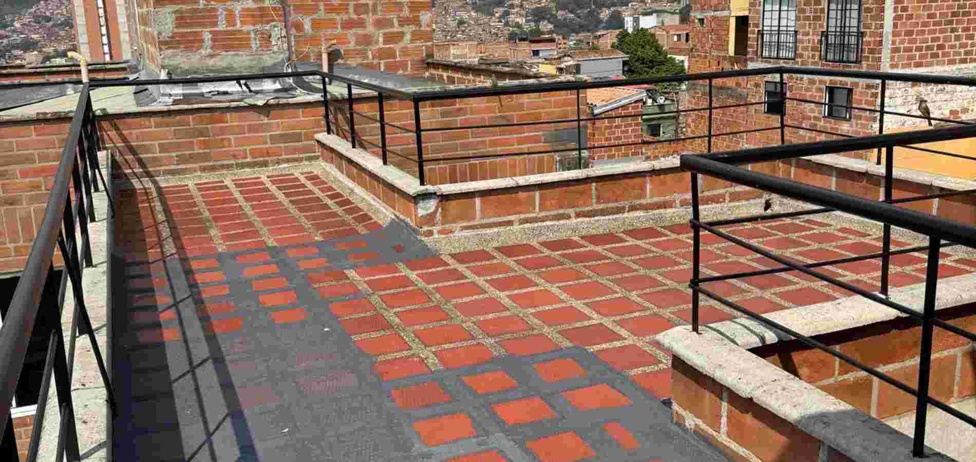Vendo apartamento La milagrosa vista panorámica-0