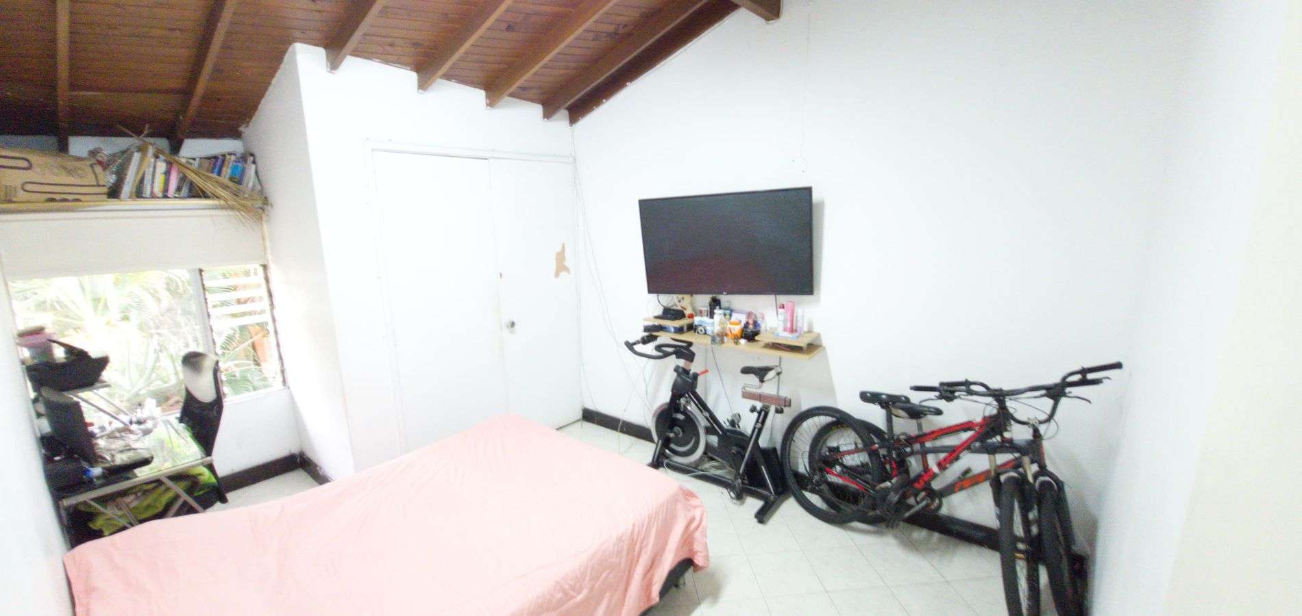 Apartamento en venta en Laureles, Medellín-2