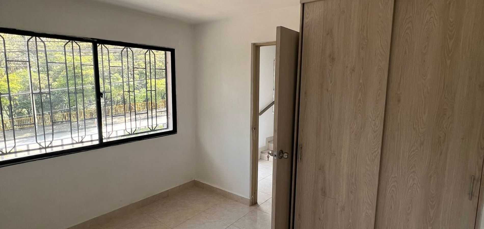 Casa en venta Medellin Manrique Palos Verdes-0