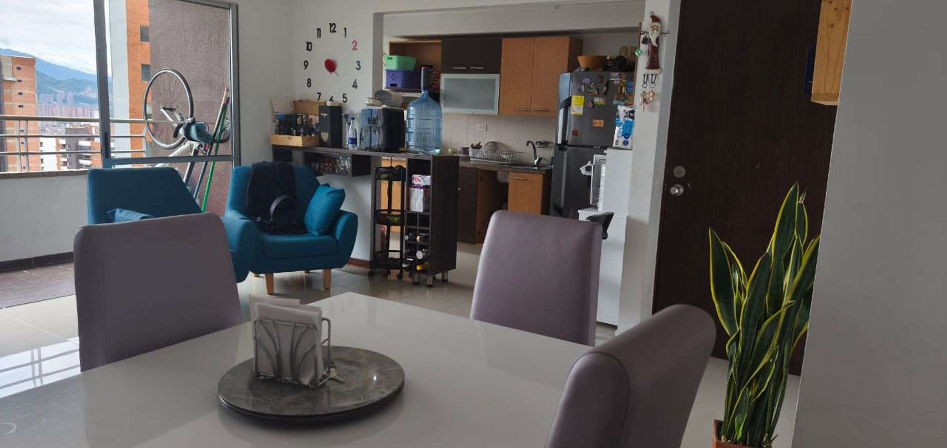 Apartamento en venta en el carmelo 3 Habitaciones-0