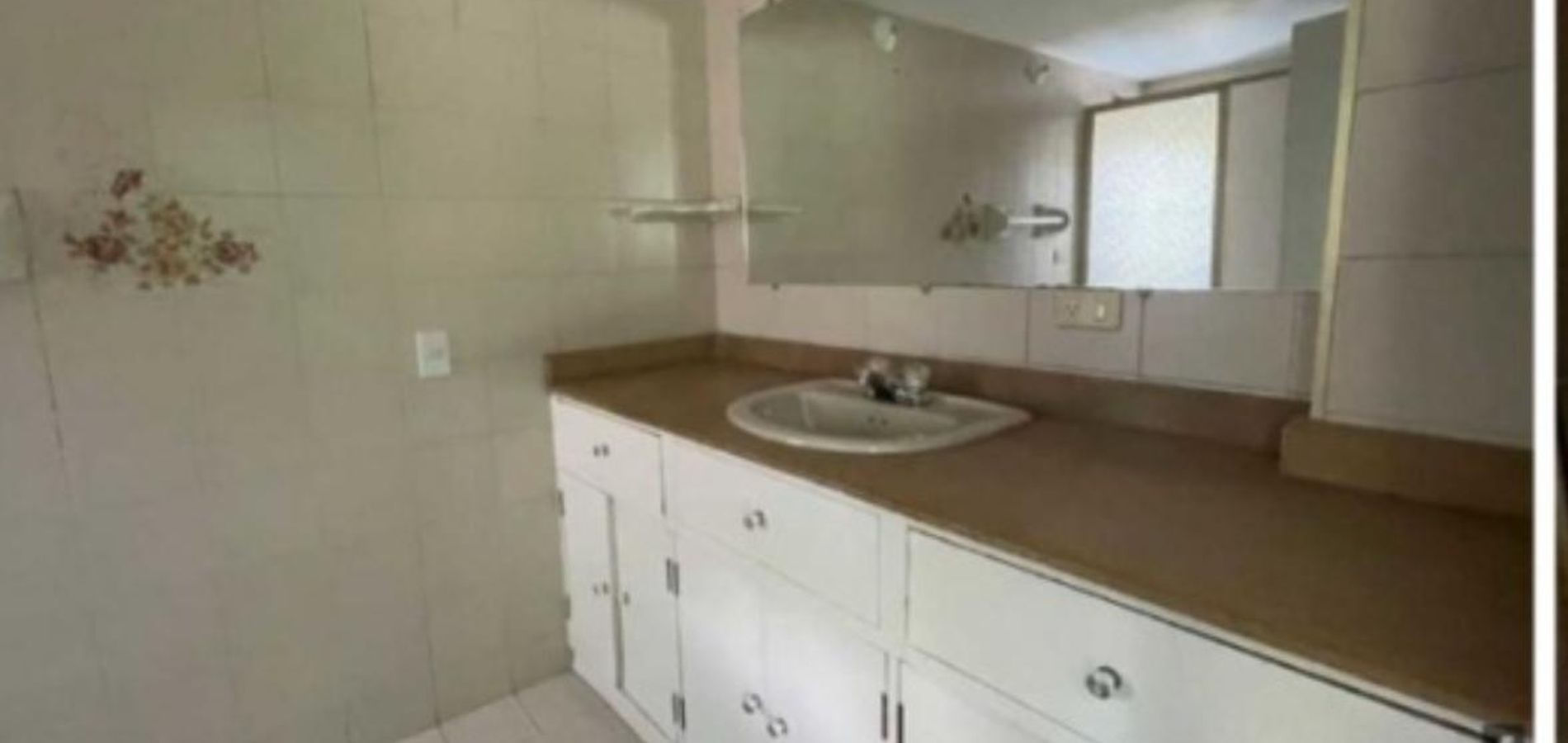 VENTA DE APTO EN CONQUISTADORES-1