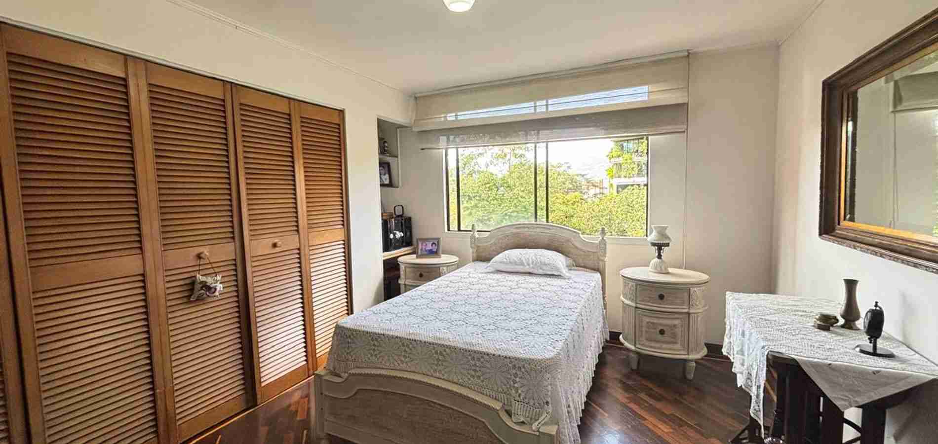 Vendo Apartamento en Medellín-Antioquia, Sector Poblado- Viz-3