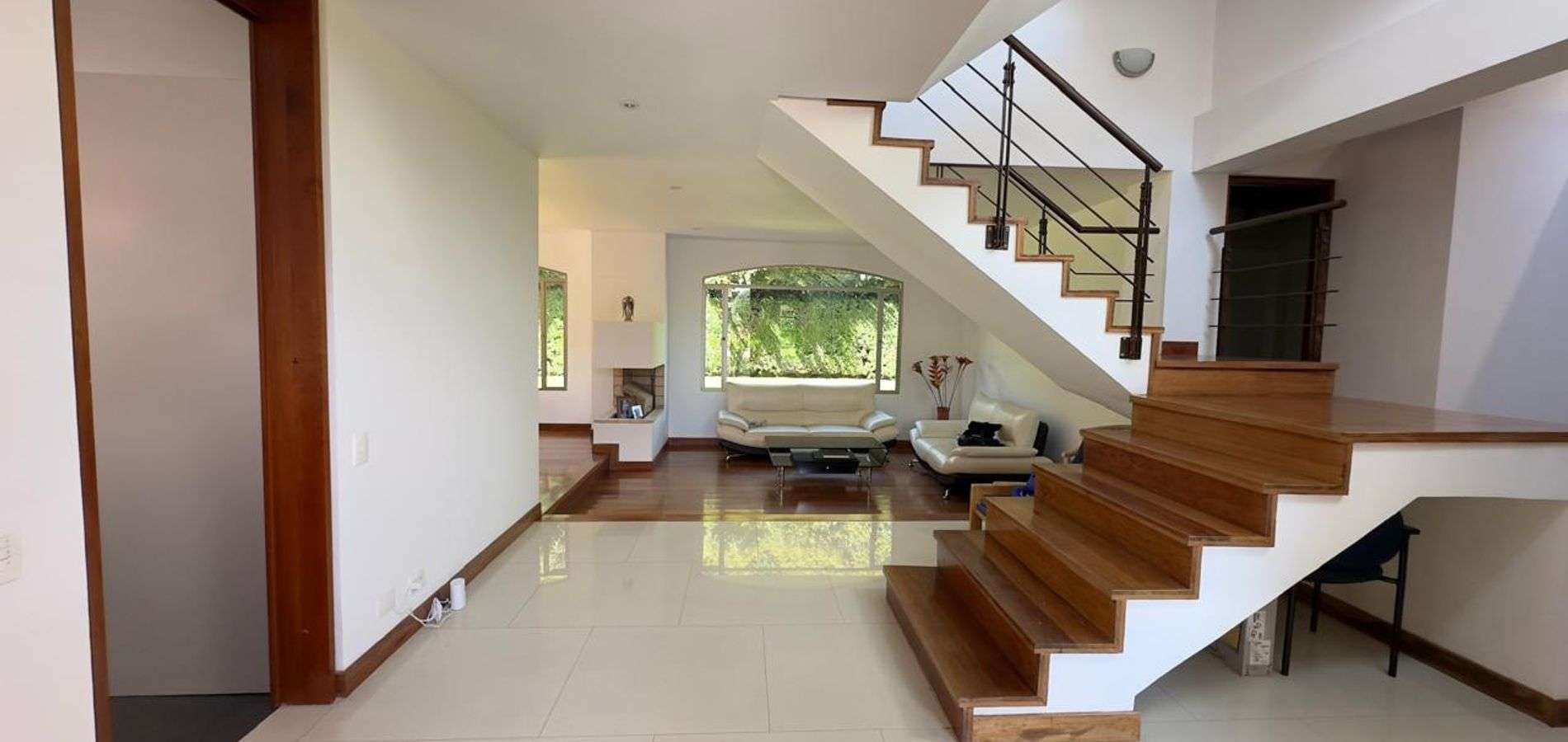 Hermosa casa campestre en venta Cota Cundinamarca