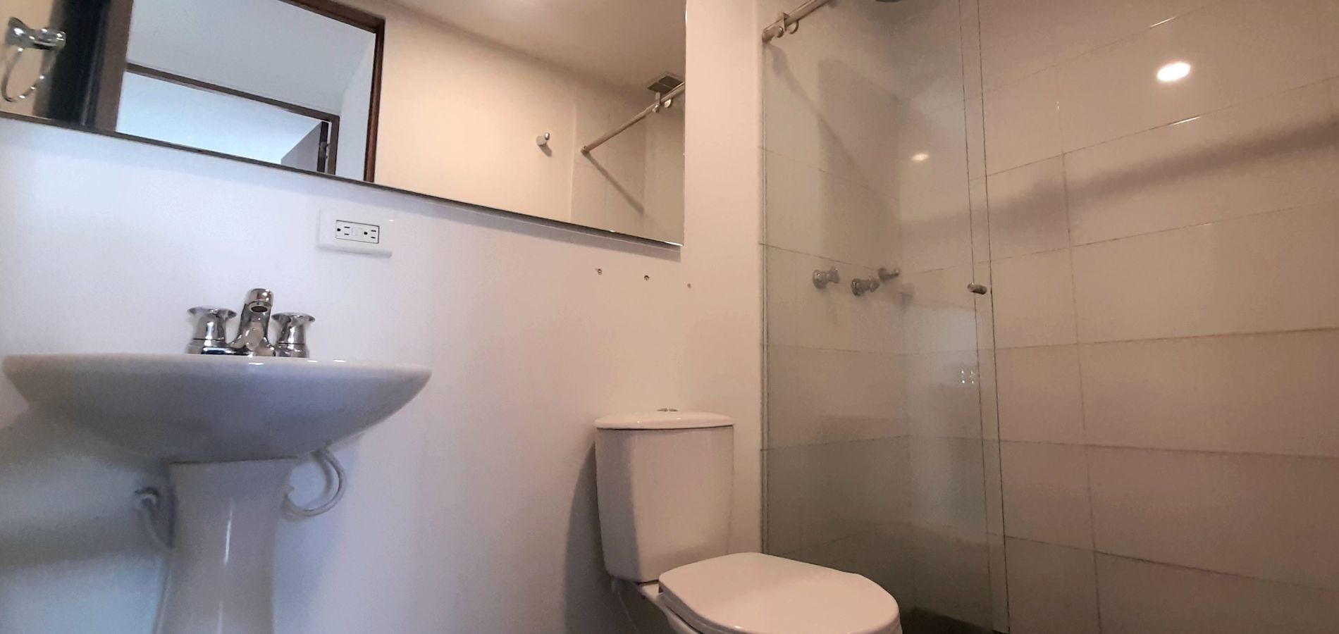 Apartamento en venta en Los Laureles, Bogotá-2