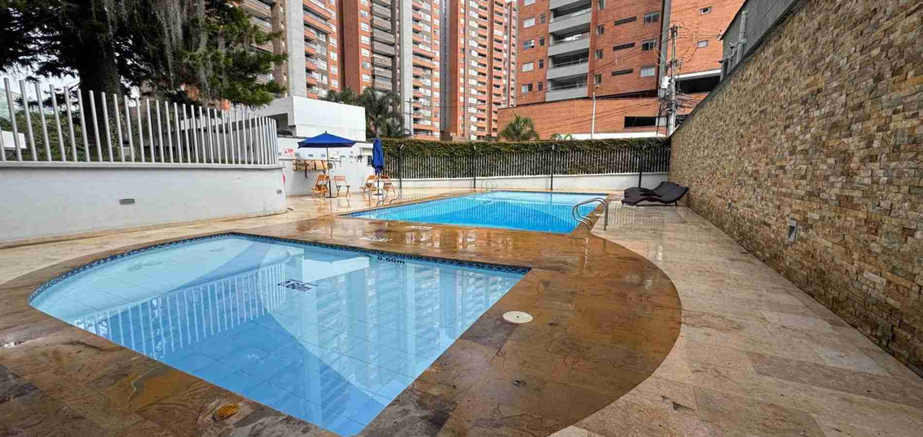 Venta Apartamento Colombia Envigado Loma de las Brujas-0