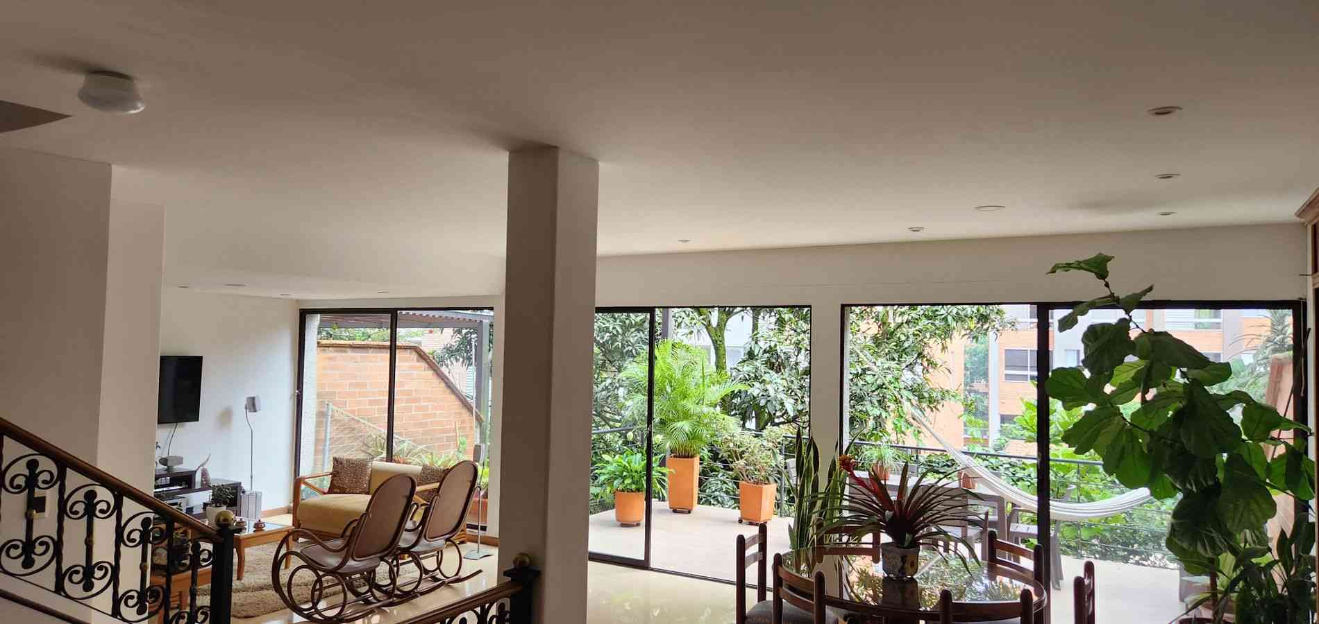 Casa en venta en Medellín, el Poblado-0