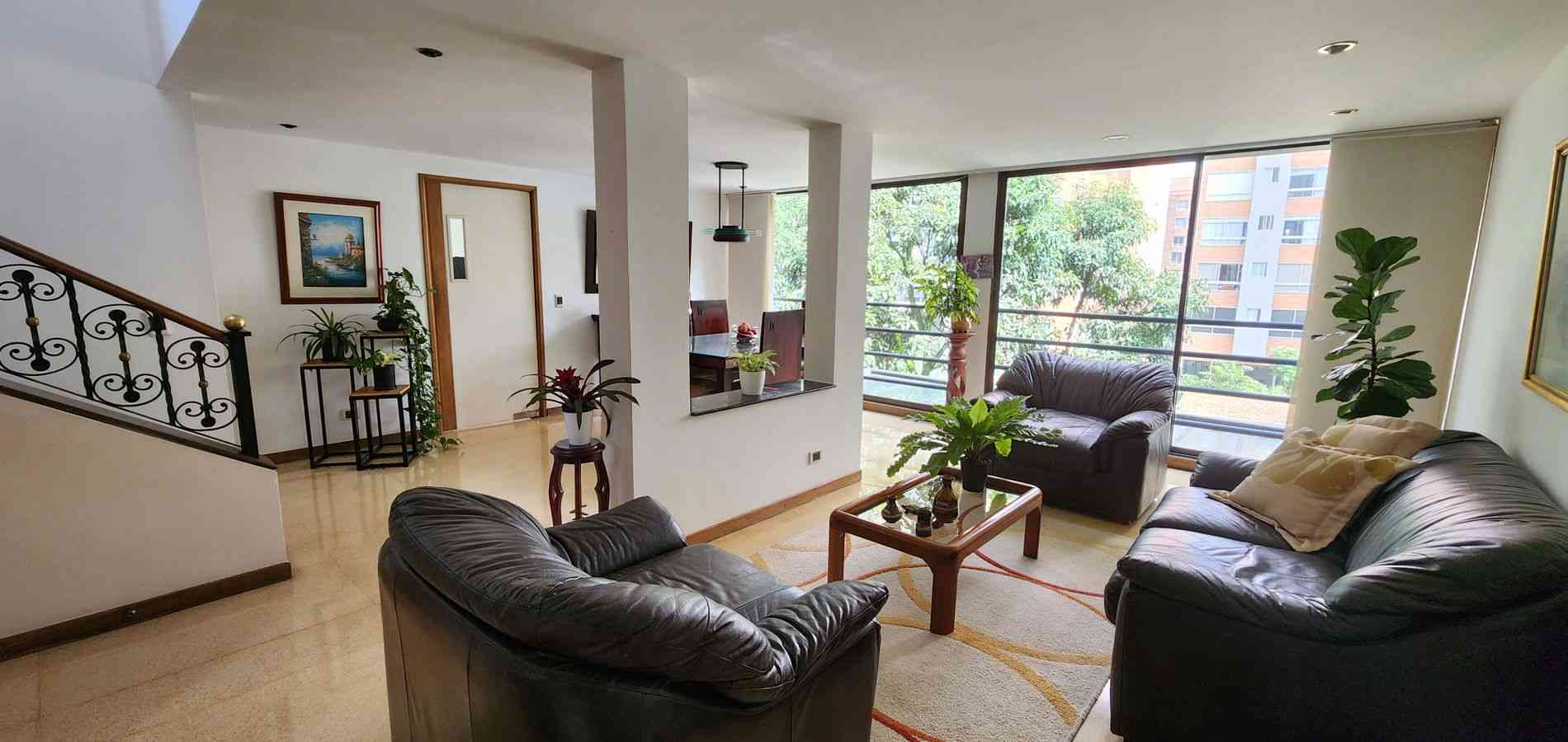 Casa en venta en Medellín, el Poblado-3