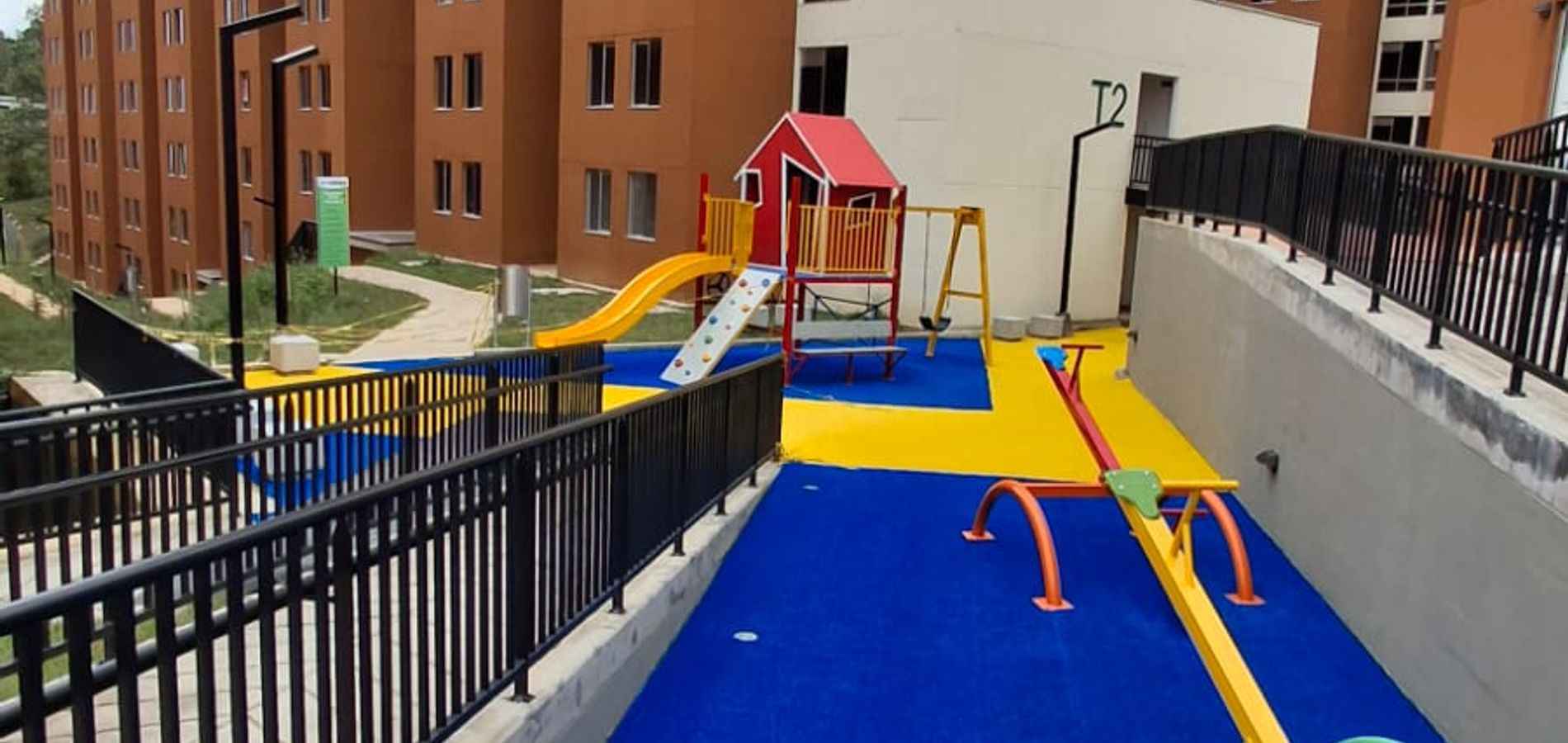 En venta apartamento para estrenar en San Antonio de Prado-2