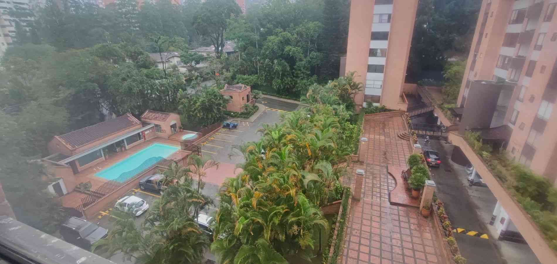 En venta, apartamento poblado, sector san lucas