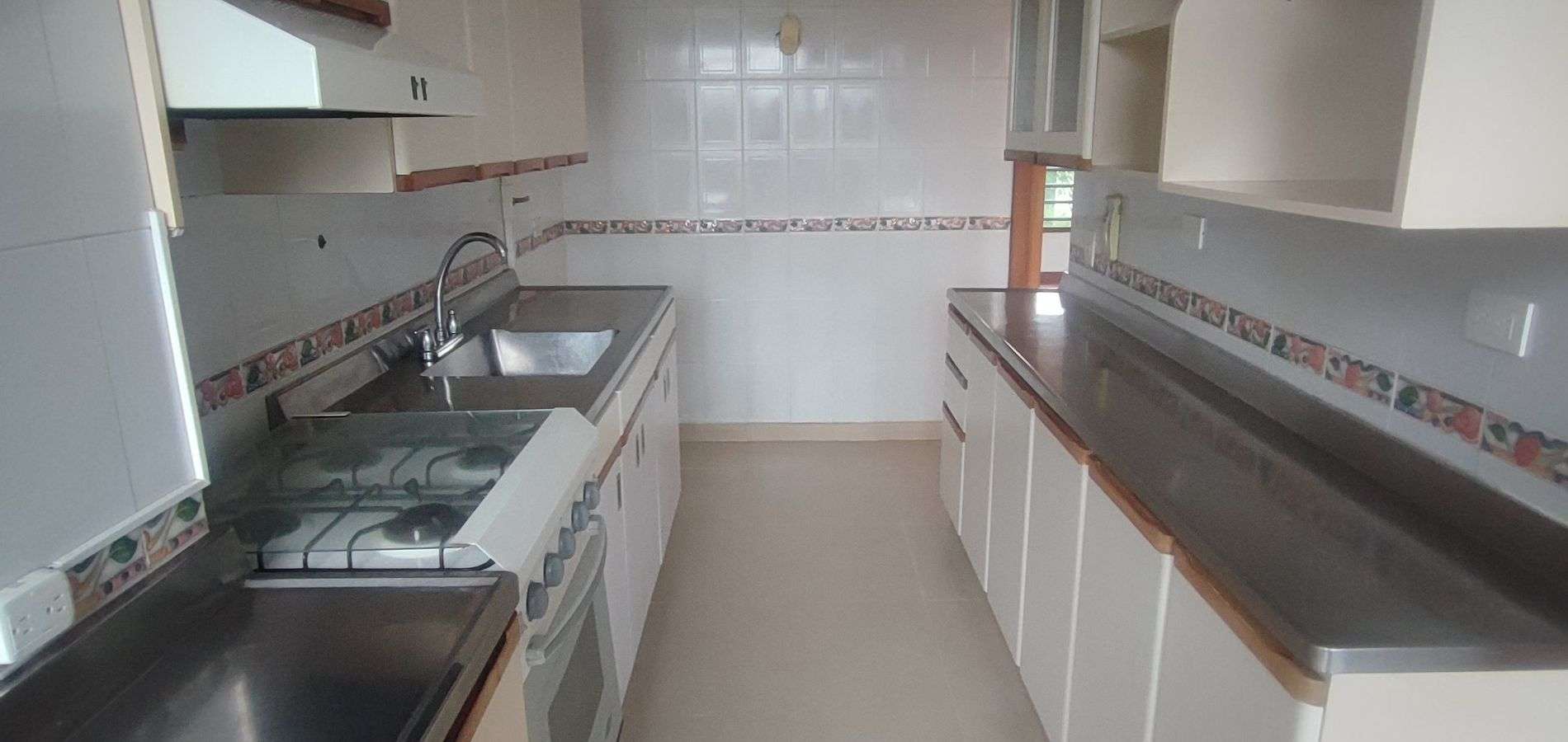 En venta, apartamento poblado, sector san lucas-3