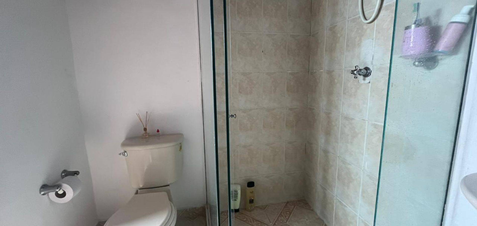 Vendo casa cerca a la 70