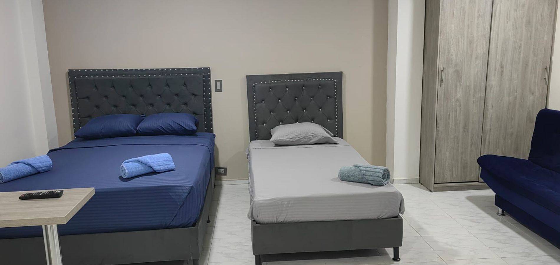 SE VENDE APARTAMENTO AMOBLADO EN CONQUISTADORES-3
