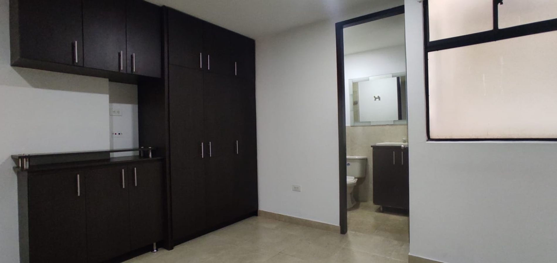 Apartamento en venta en Santa Ana 3 Habitaciones-0