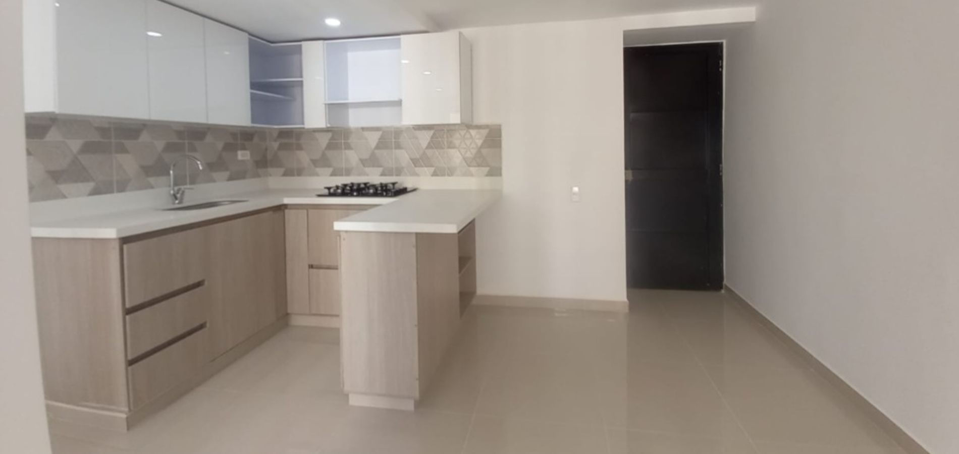 Venta de apartamento Nuevo en Amazonika Bello-1