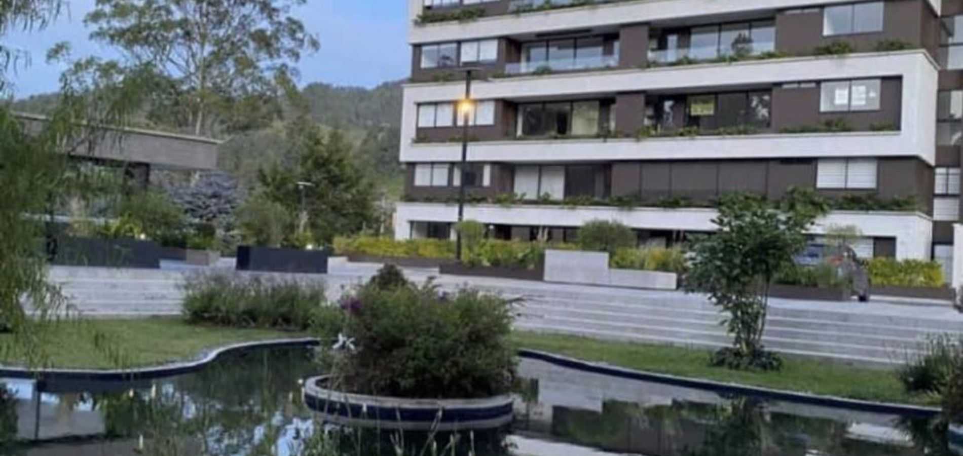 Apartamento moderno para la Venta en El Retiro-0