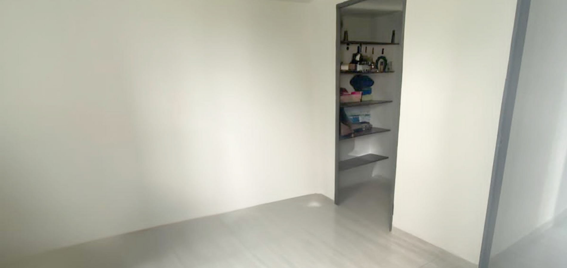 Mall Suramérica.Apartamento en venta-1