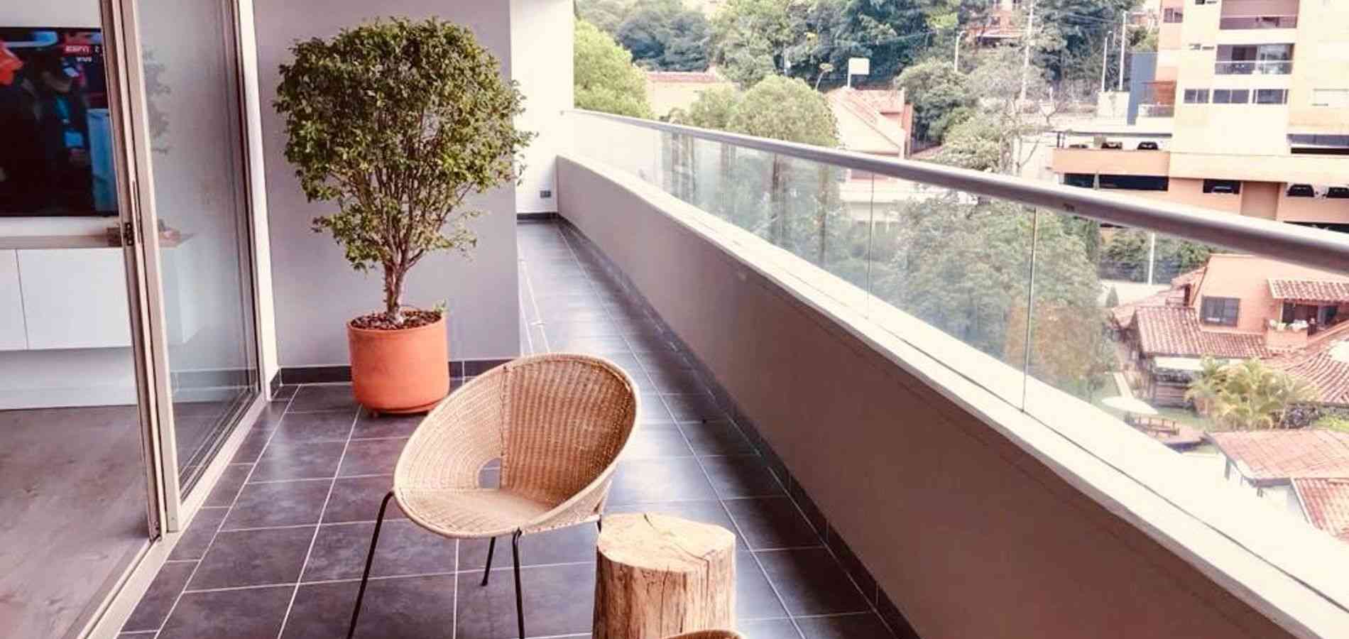 VENDO APARTAMENTO ENVIGADO 89 M-2