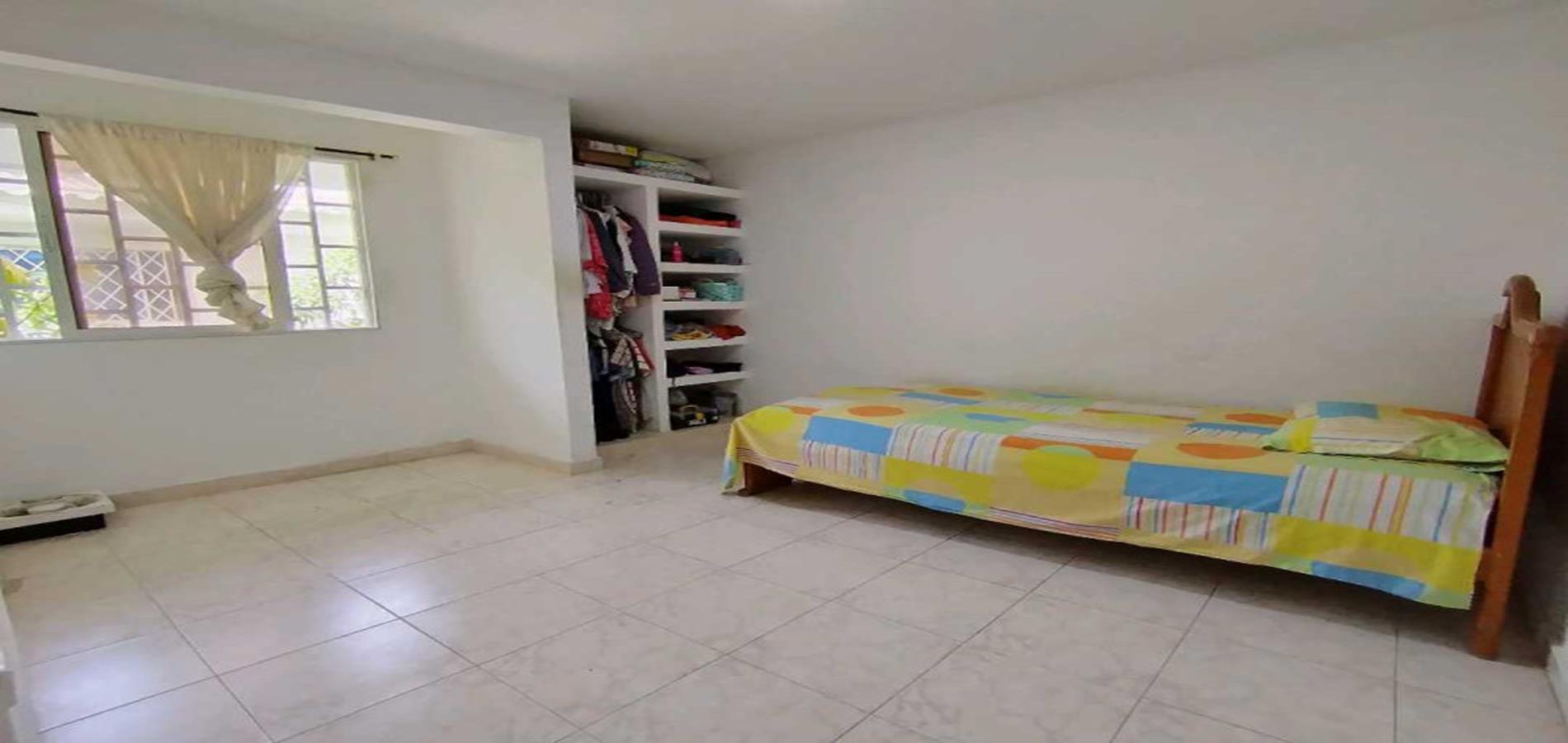 VENTA CASA Almendros-2