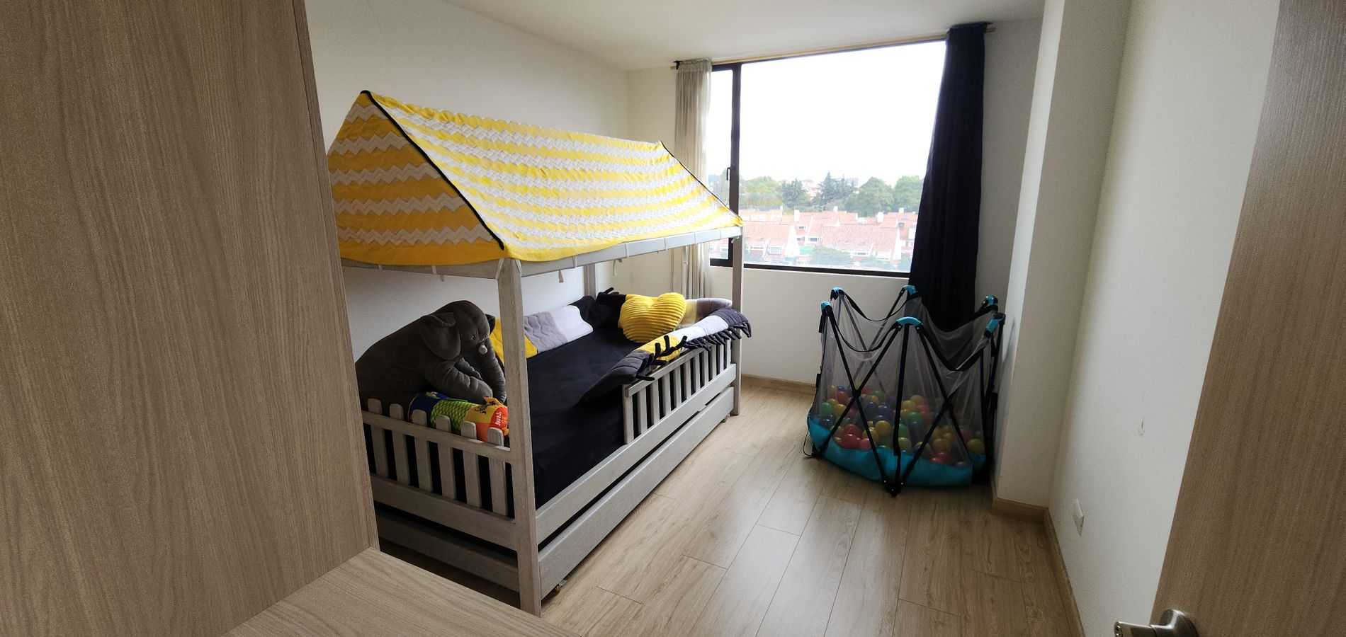Apartamento en venta en Prado Veraniego, Bogotá-0