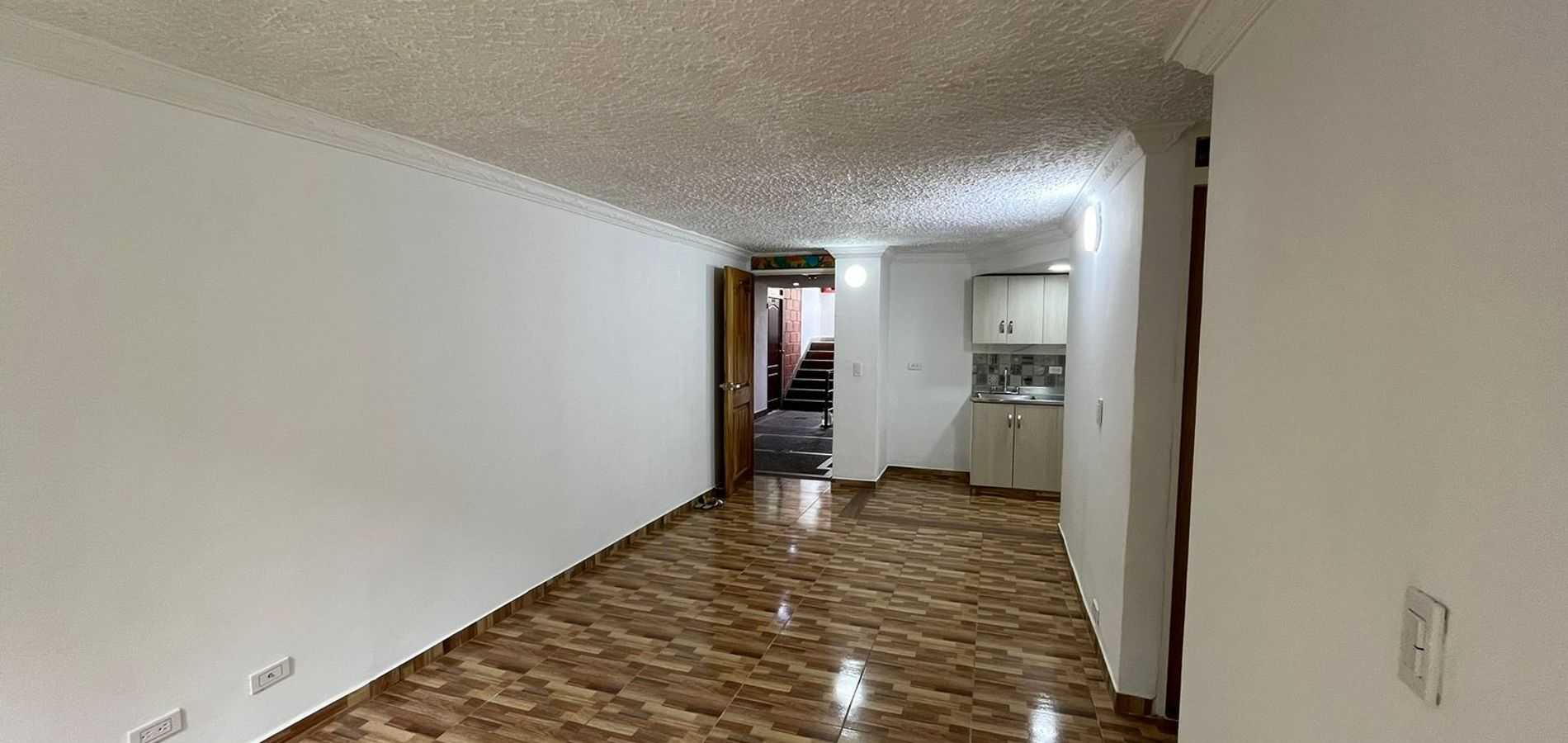 VENTA DE APARTAMENTO EN EL BARRIO LA MILAGROSA - MEDELLÍN-0