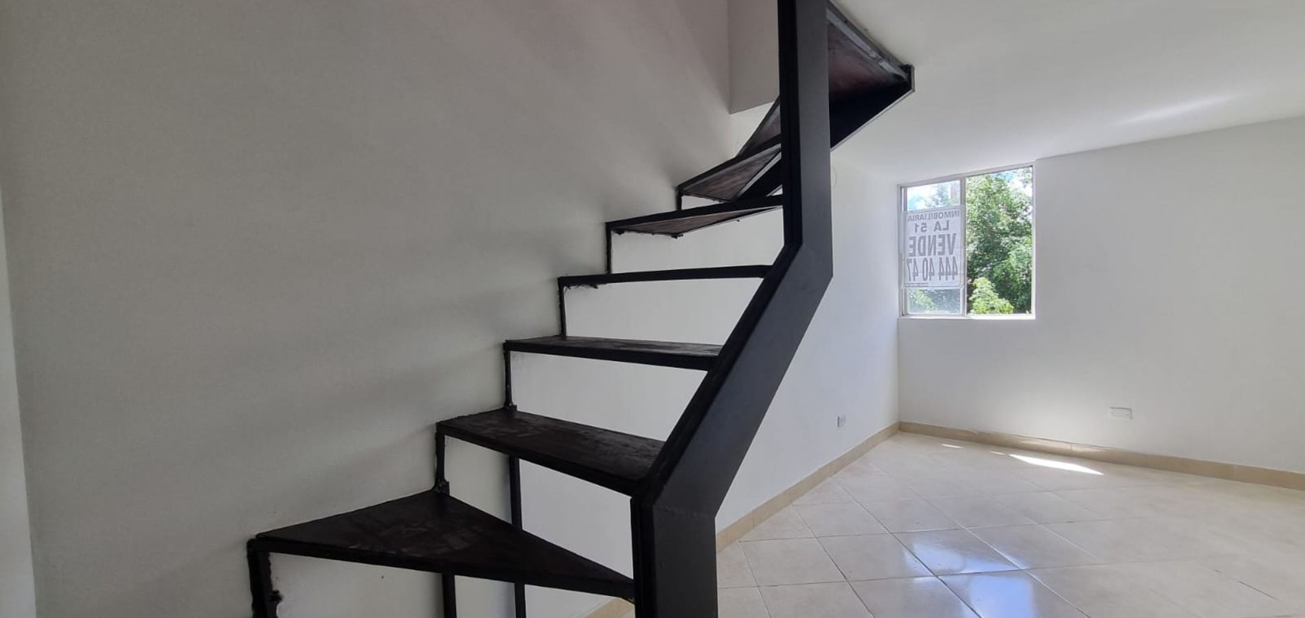 APARTAMENTO EN VENTA EN NIQUIA LAURELES DE TERRANOVA DE 3 NI-3
