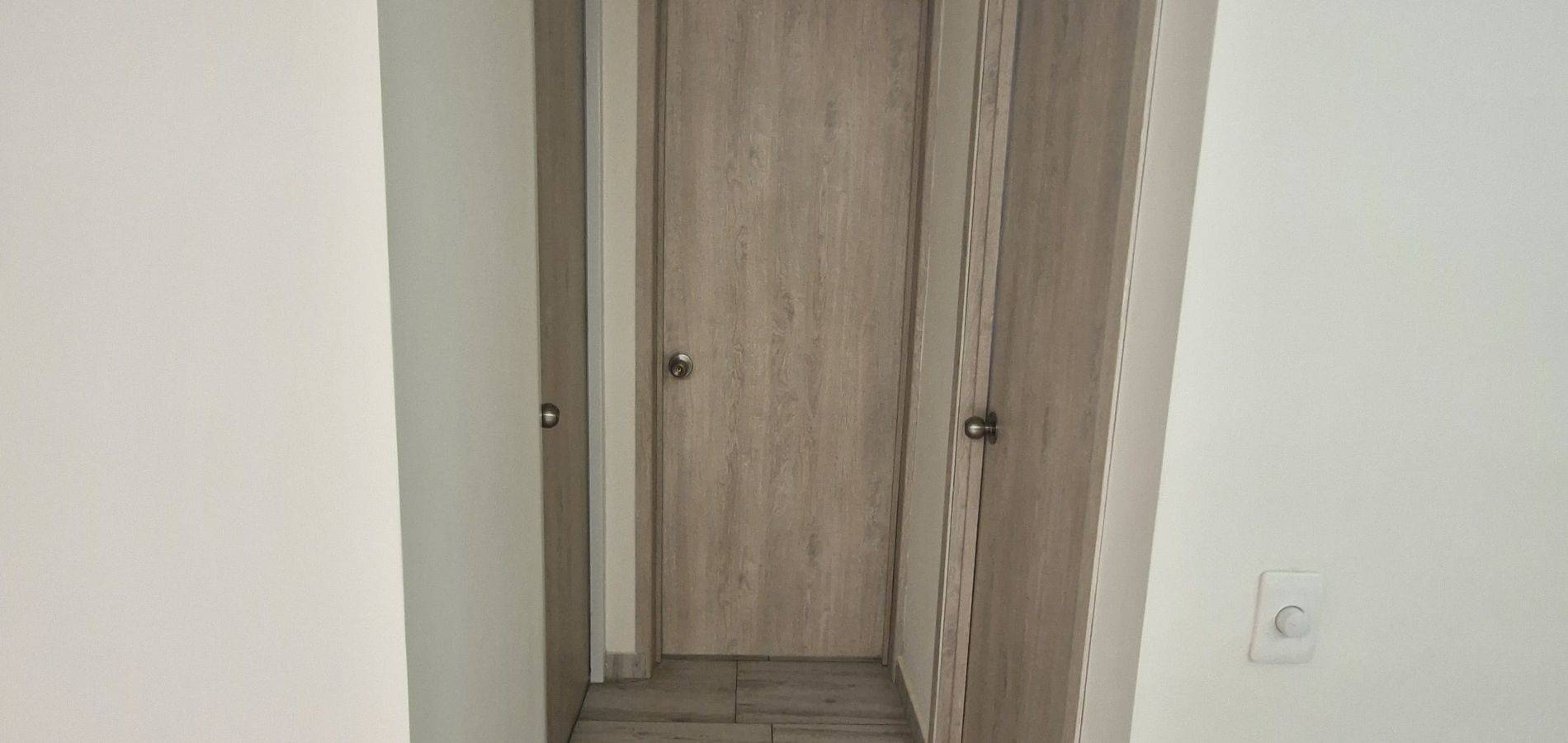Apartamento en venta en Ricaurte, Bogotá-1