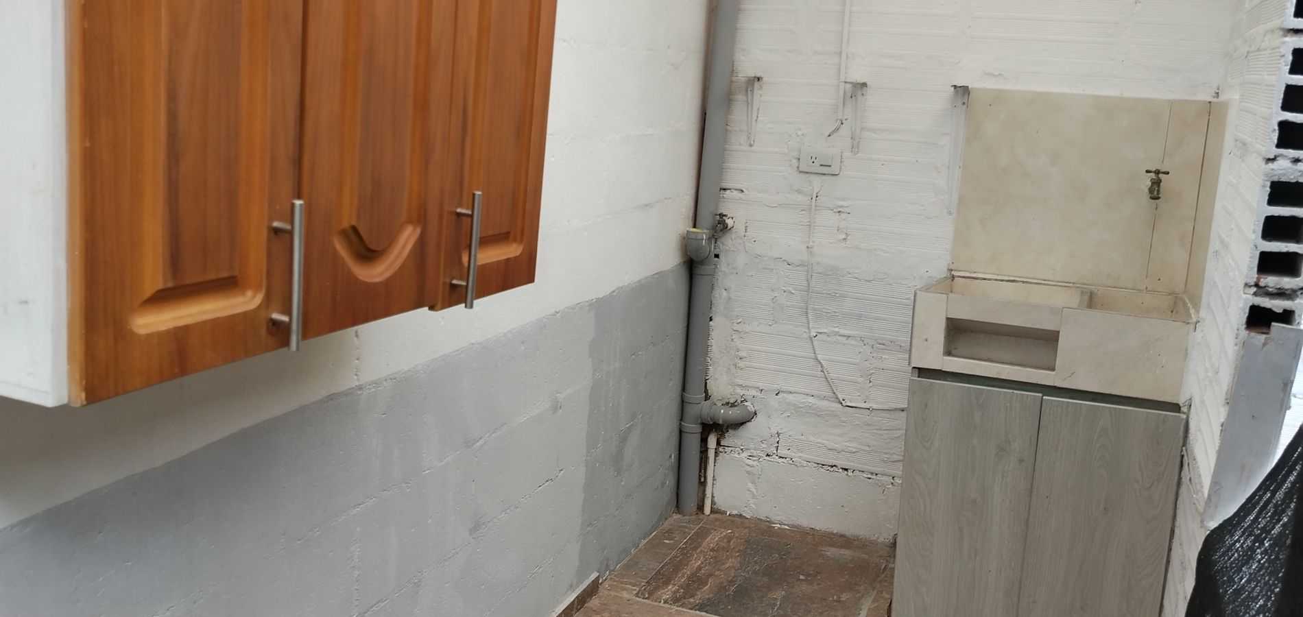 Casa Bifamiliar en venta en Bello - Navarra-1