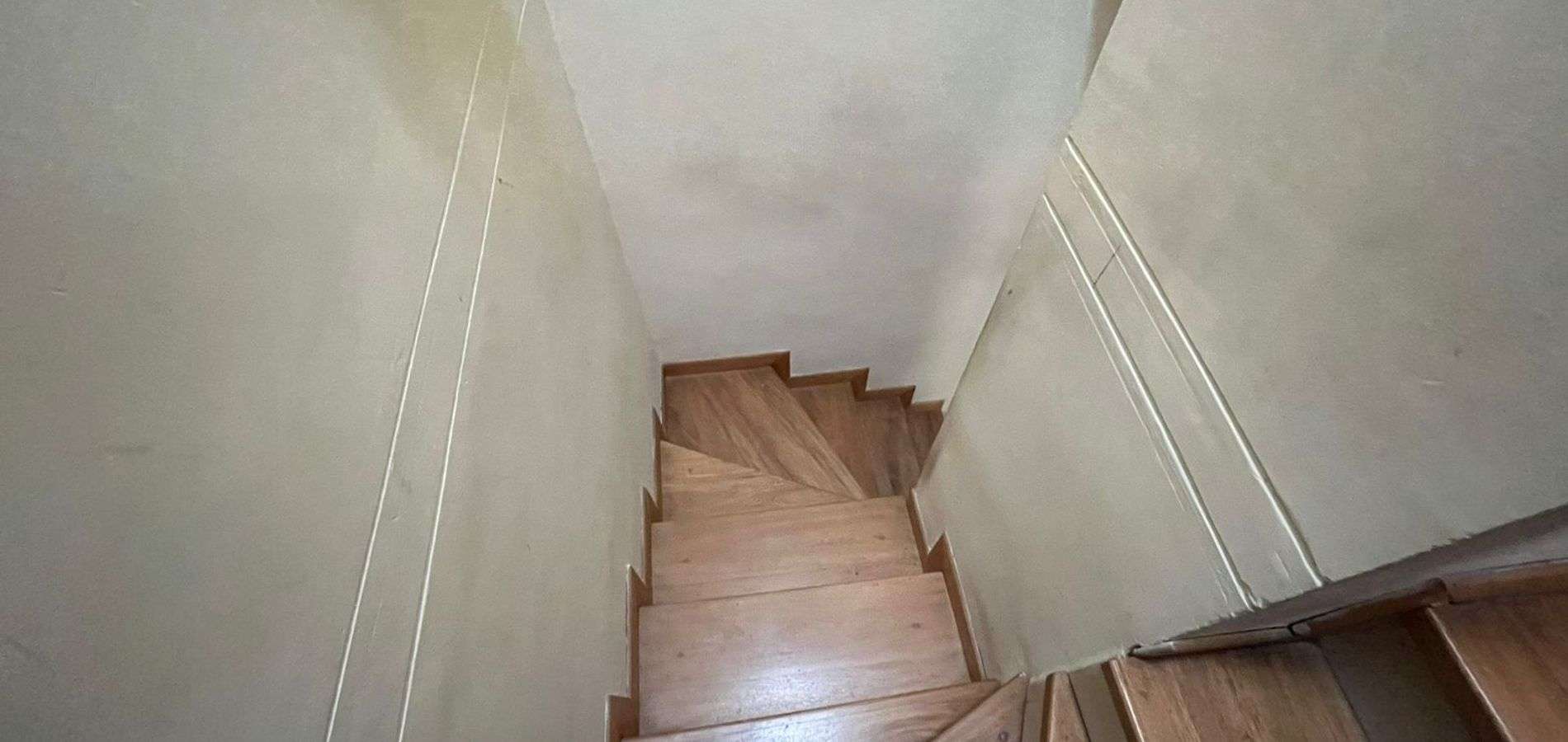 Venta de hermosa Casa en Unidad Cerrada  en Belén La Mota-0