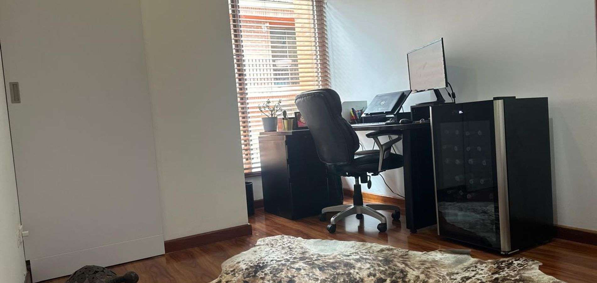 Apartamento en venta en Bogotá, San Patricio, 3 Habitaciones-0