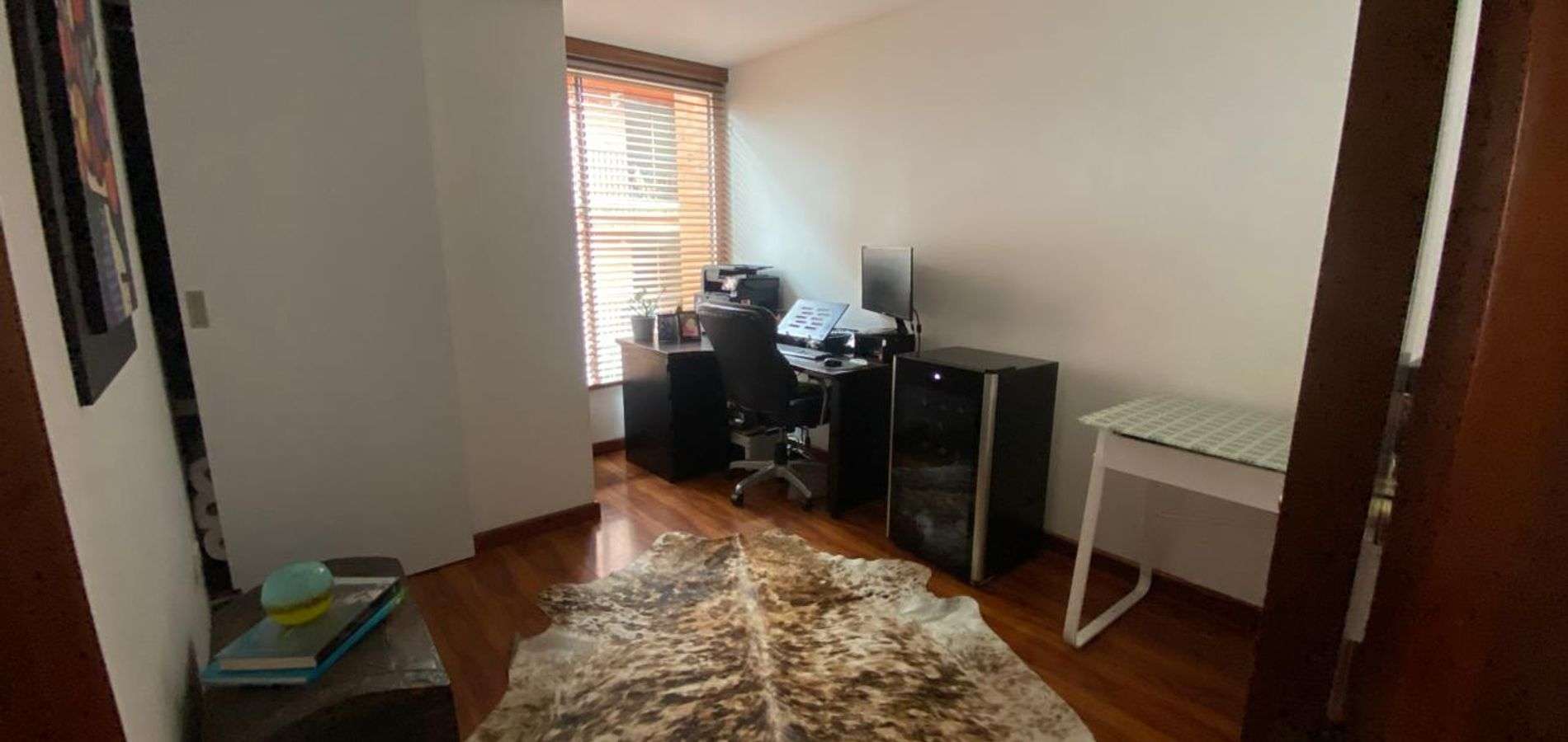 Apartamento en venta en Bogotá, San Patricio, 3 Habitaciones-1