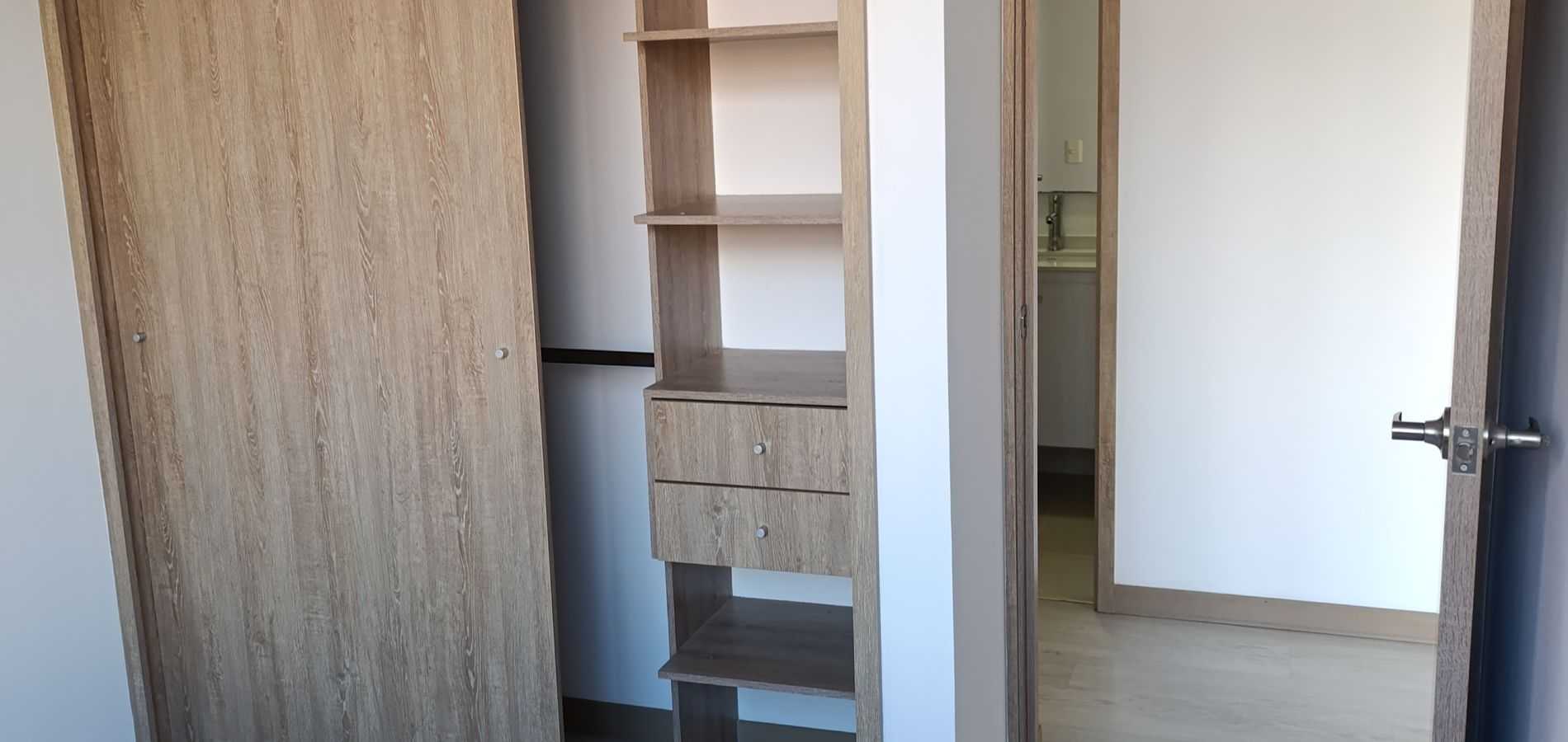 Venta de apartamento en Suramerica, unidad Bosque Grande-0