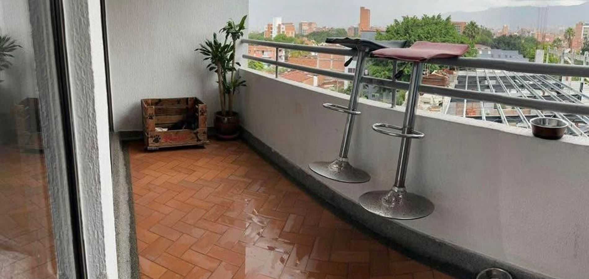 Apartamento en venta en Los Colores 3 Habitaciones-0