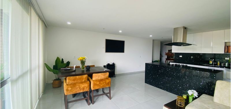 Apartamento en Venta en Envigado, Bosques de Zuñiga-0