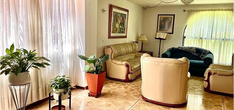 Casa en Venta en Medellín, El Poblado-6