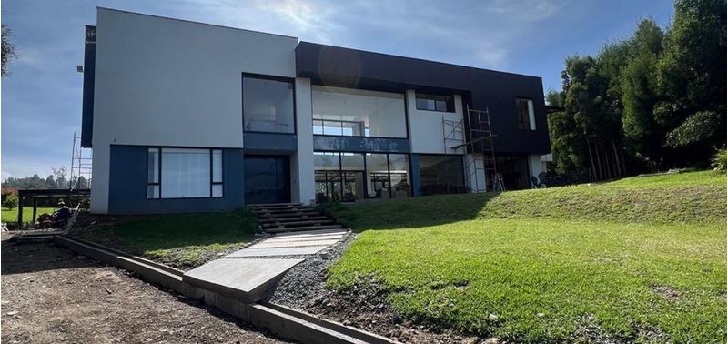 Casa en Venta en Envigado, Alto De Palmas-16
