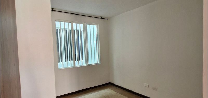 Casa en Venta en Madrid, El Triunfo-13
