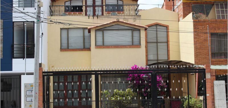 Casa en Venta en Cota, Cota