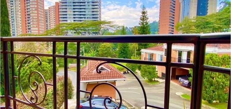 Casa en Venta en Medellín, Altos del Poblado-5