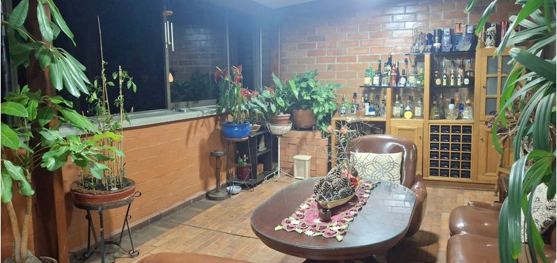 Apartamento en Venta en Medellín, Suramericana-1