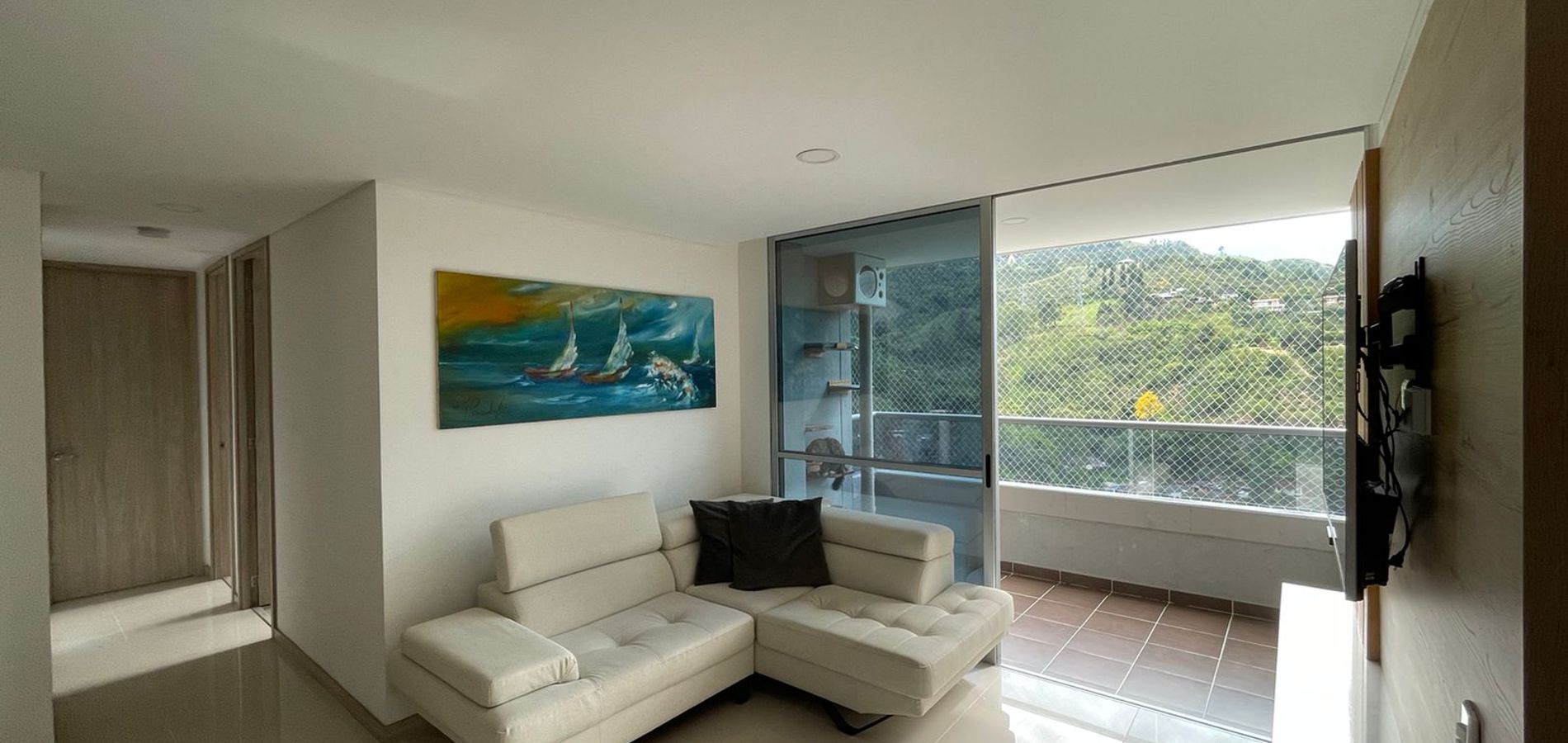 Apartamento en Venta en Envigado, Camino Verde-0