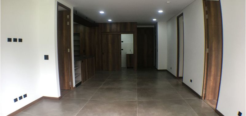 Apartamento en Venta en Medellín, Las Palmas-0