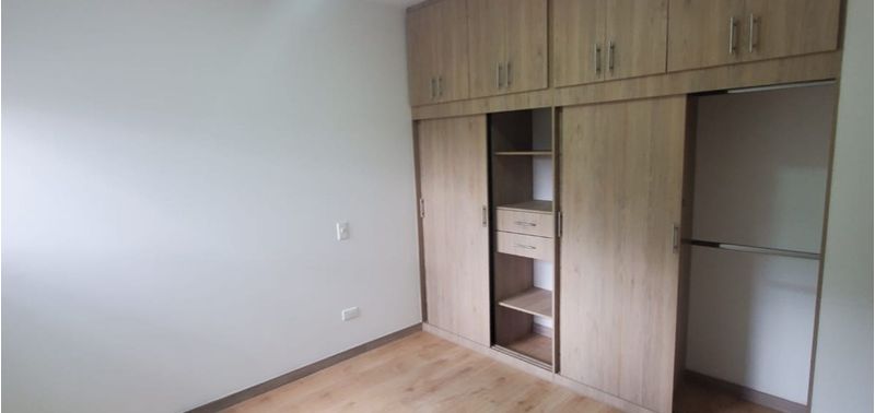 Apartamento en Venta en Sabaneta, Las Lomitas-2