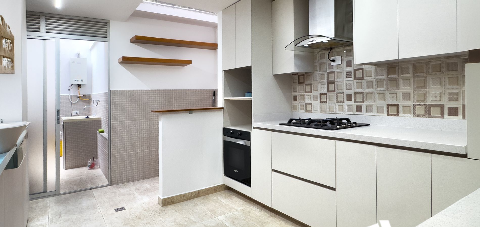 Casa en Antioquia en Medellín, Belén La Mota-2