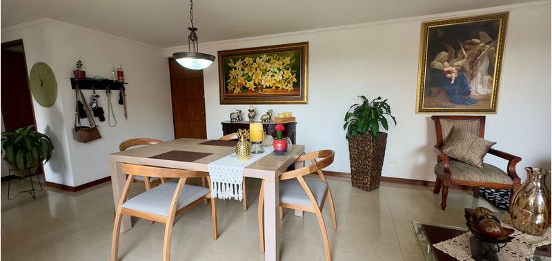 Apartamento en Venta en Envigado, Jardines