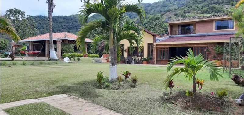 Casa en Venta en Barbosa, Barbosa-0