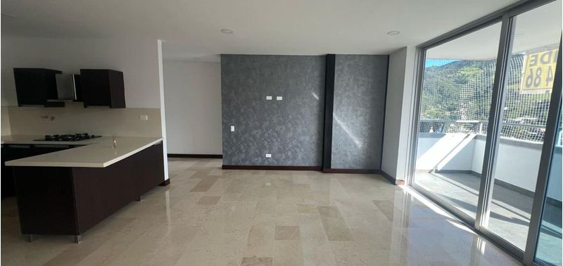 Apartamento en Venta en Sabaneta, Aves Maria-3