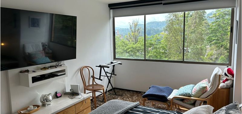 Apartamento en Venta en Medellín, Altos del Poblado-9